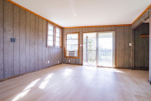 1012 Hill ST, Burnet, TX 78611