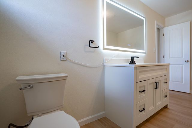 1012 Hill ST, Burnet, TX 78611