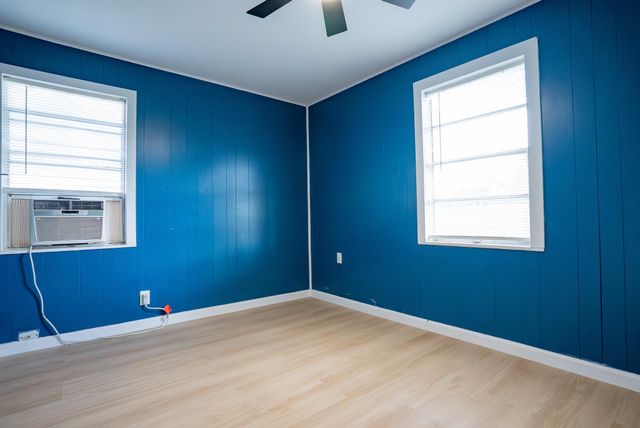 1012 Hill ST, Burnet, TX 78611