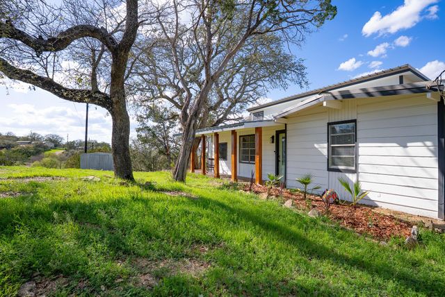 1012 Hill ST, Burnet, TX 78611