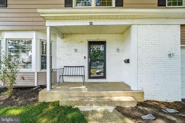 702 WOOD LN, Cinnaminson, NJ 08077