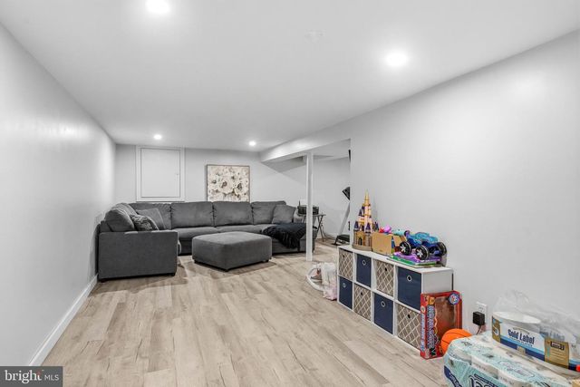 702 WOOD LN, Cinnaminson, NJ 08077