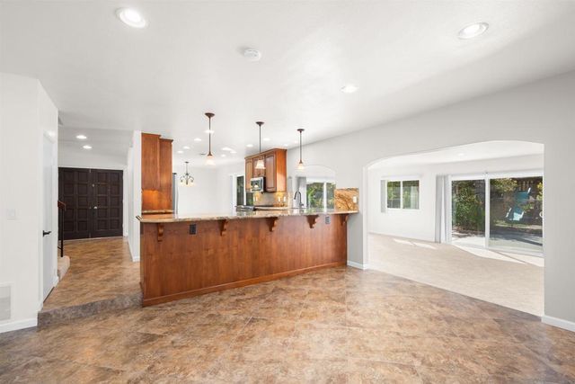 640 E J Street, Chula Vista, CA 91910