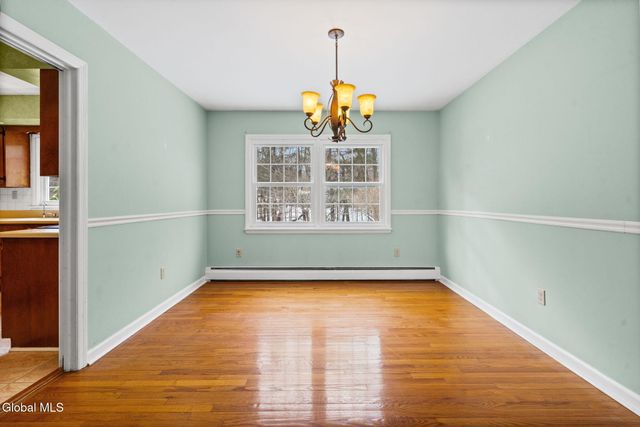 5 Huckleberry Drive, Schodack, NY 12033