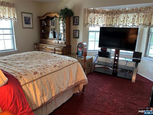 969 Juniper Way, Mahwah, NJ 07430