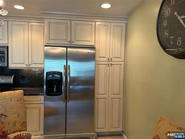 969 Juniper Way, Mahwah, NJ 07430