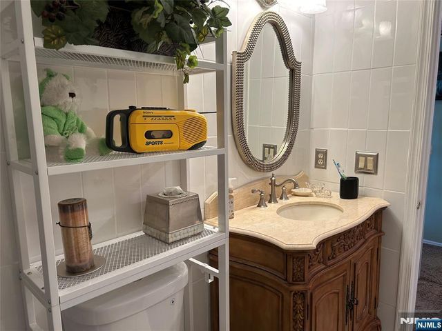 969 Juniper Way, Mahwah, NJ 07430