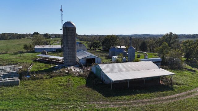 296 316 State Highway, Clever, MO 65631