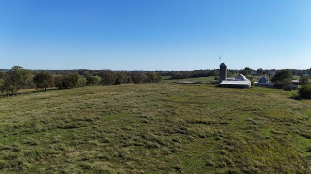 296 316 State Highway, Clever, MO 65631