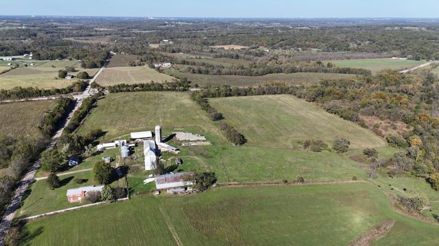 296 316 State Highway, Clever, MO 65631