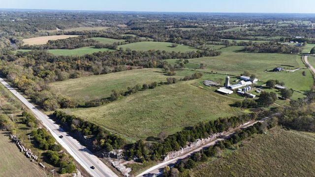 296 316 State Highway, Clever, MO 65631