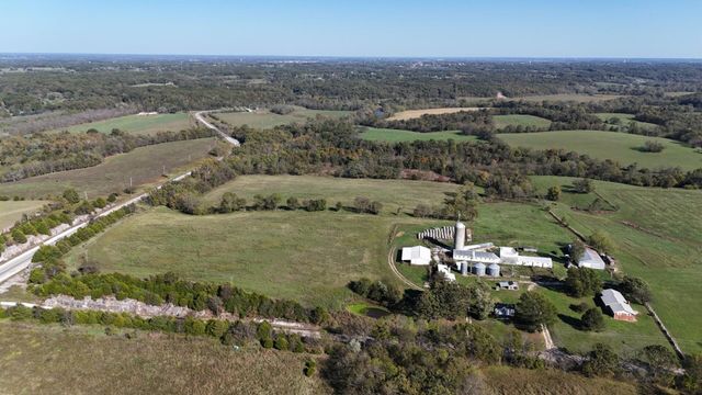 296 316 State Highway, Clever, MO 65631