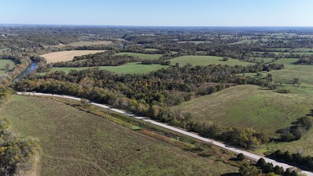 296 316 State Highway, Clever, MO 65631