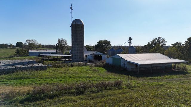 296 316 State Highway, Clever, MO 65631