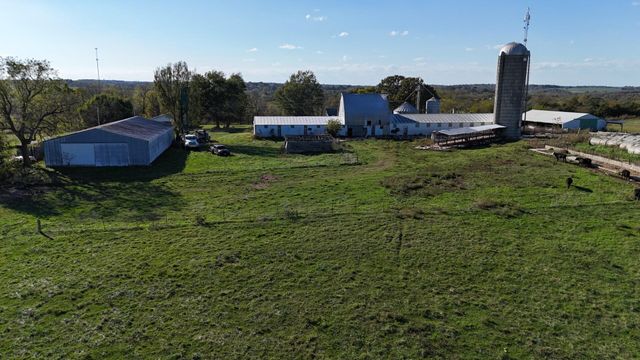296 316 State Highway, Clever, MO 65631