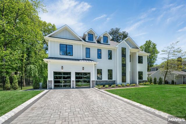 357 Pleasant Lane, Haworth, NJ 07641