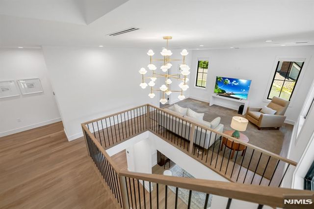 357 Pleasant Lane, Haworth, NJ 07641
