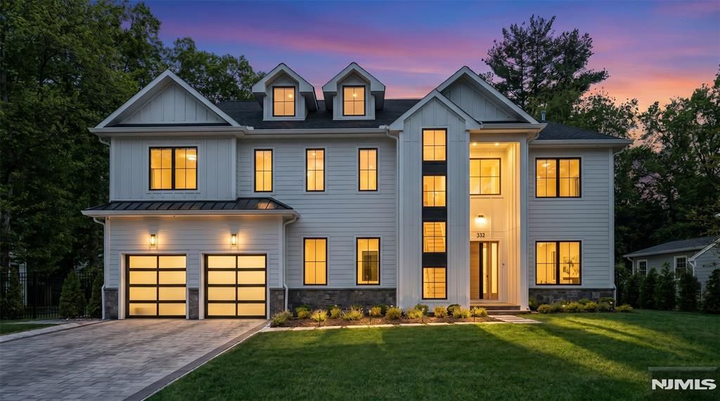 357 Pleasant Lane, Haworth, NJ 07641