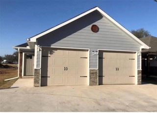 611 E Carter Street, Sherman, TX 75090