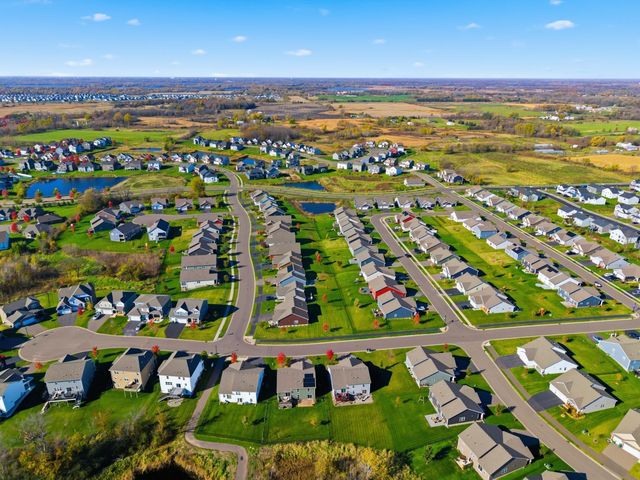 16109 Fairoaks Avenue N, Hugo, MN 55038