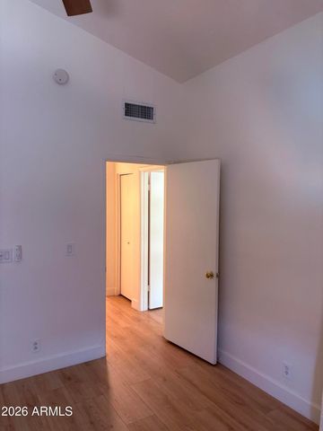 1455 N ALMA SCHOOL Road 40, Mesa, AZ 85201