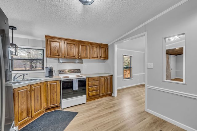 830 CALLS RD, Estill Springs, TN 37330