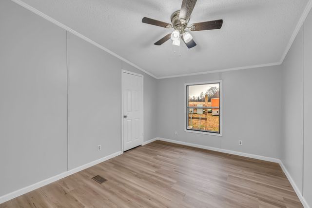 830 CALLS RD, Estill Springs, TN 37330