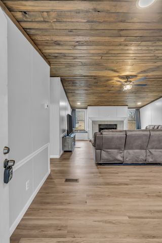 830 CALLS RD, Estill Springs, TN 37330