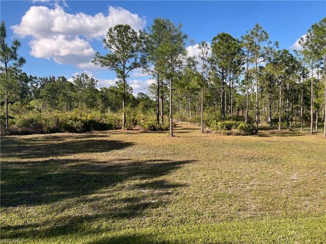 4219 58th AVE NE, Naples, FL 34120