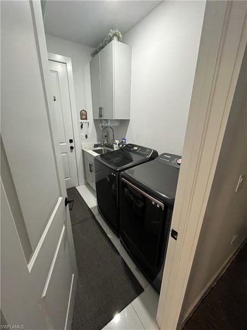 4219 58th AVE NE, Naples, FL 34120