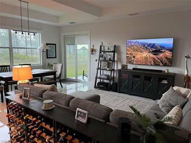 4219 58th AVE NE, Naples, FL 34120