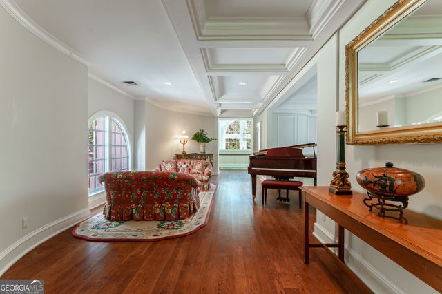 6655 Sweetwater Point, Flowery Branch, GA 30542