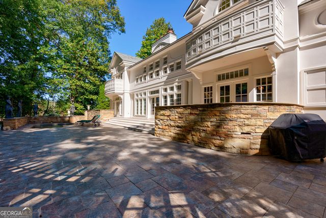 6655 Sweetwater Point, Flowery Branch, GA 30542