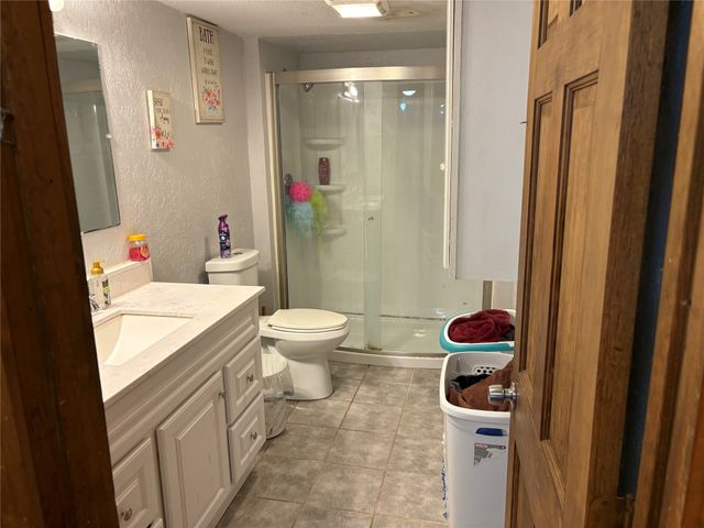 300 N Broadway, Blanket, TX 76432