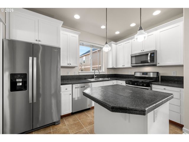 1248 Sw 162ND Ave, Beaverton, OR 97006