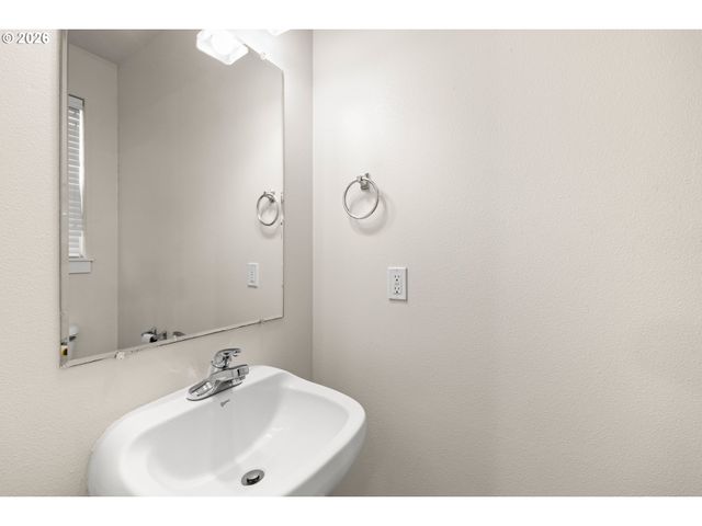 1248 Sw 162ND Ave, Beaverton, OR 97006