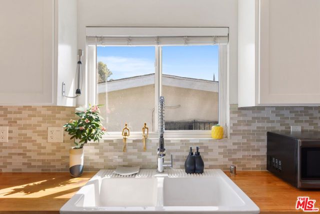 3631 Division Street, Los Angeles, CA 90065