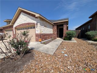 367 Creekside Curve, New Braunfels, TX 78130