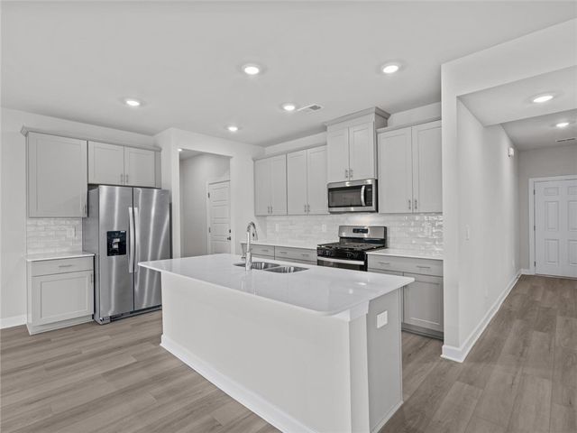 628 Hollybank Street, Fountain Inn, SC 29644