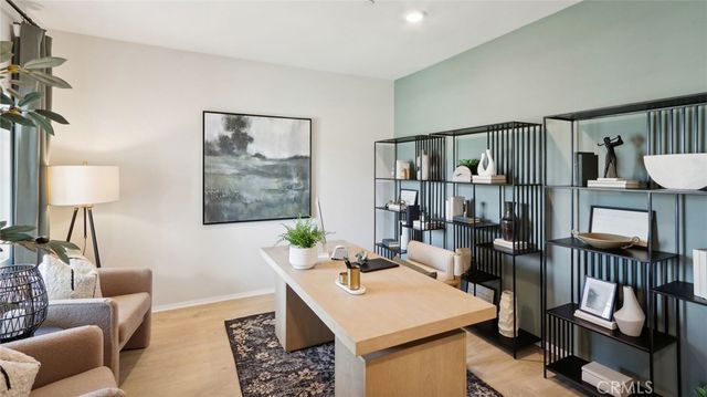 30586 Via Del Cielo, Winchester, CA 92596