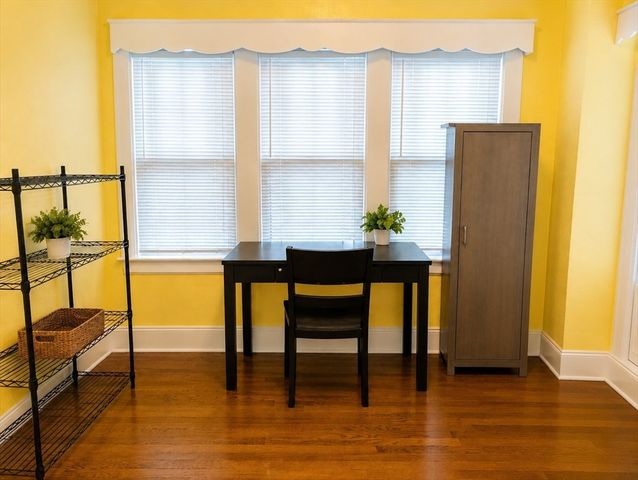 1 Agate Ave 1, Worcester, MA 01604