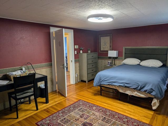 1 Agate Ave 1, Worcester, MA 01604
