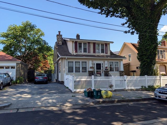 1 Agate Ave 1, Worcester, MA 01604