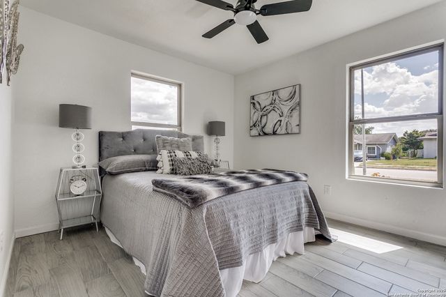 4735 Guadalajara, San Antonio, TX 78233