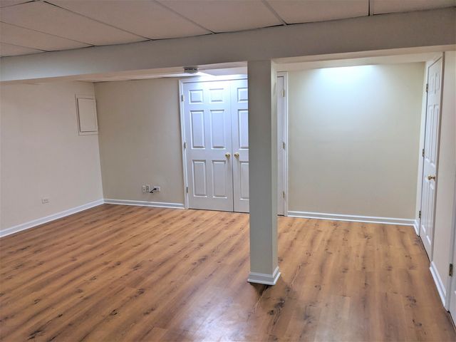 692 Silk Oak Lane, Crystal Lake, IL 60014