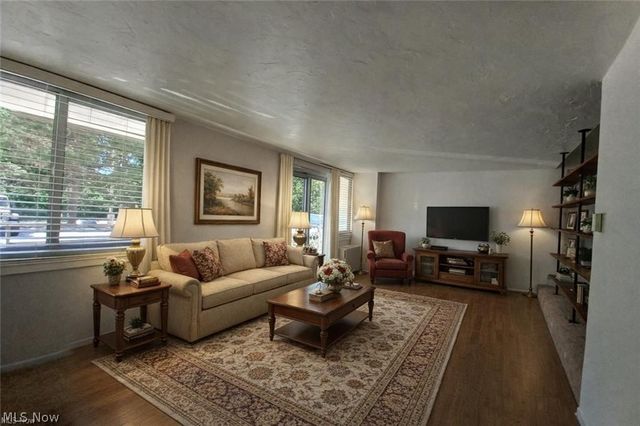 12900 Lake Avenue 118, Lakewood, OH 44107