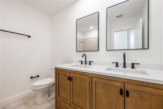 11674 Pointe Circle DR, Fort Myers, FL 33908