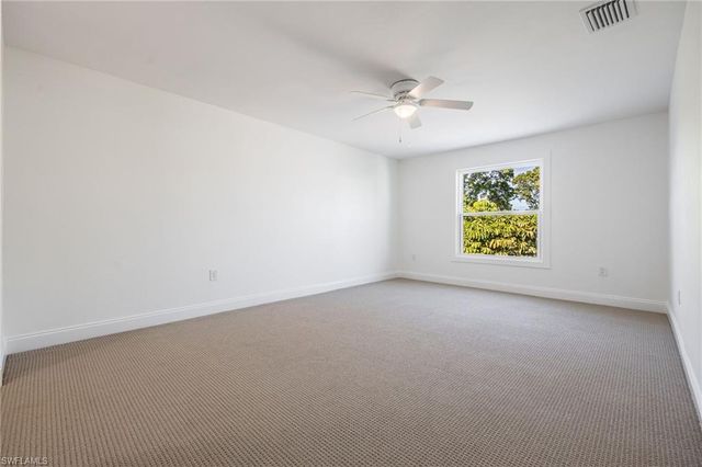 11674 Pointe Circle DR, Fort Myers, FL 33908