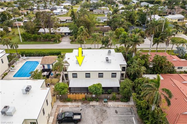 11674 Pointe Circle DR, Fort Myers, FL 33908