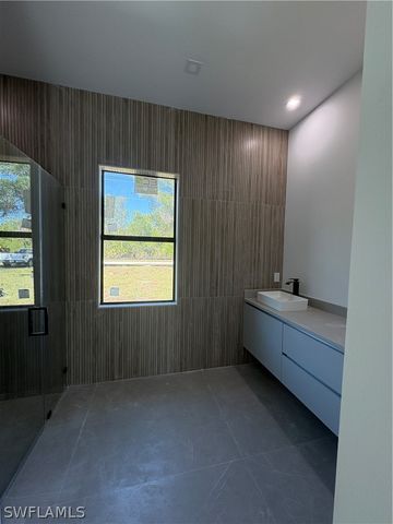 6186 Everglades BLVD N, Naples, FL 34120